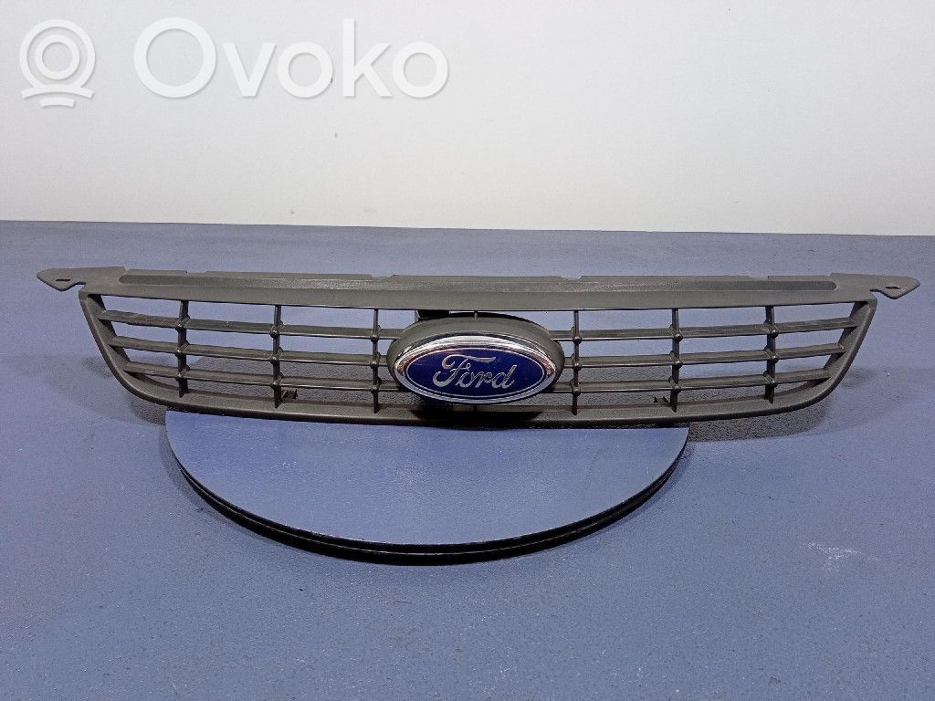 Ford Focus C-MAX Priekšējais režģis 