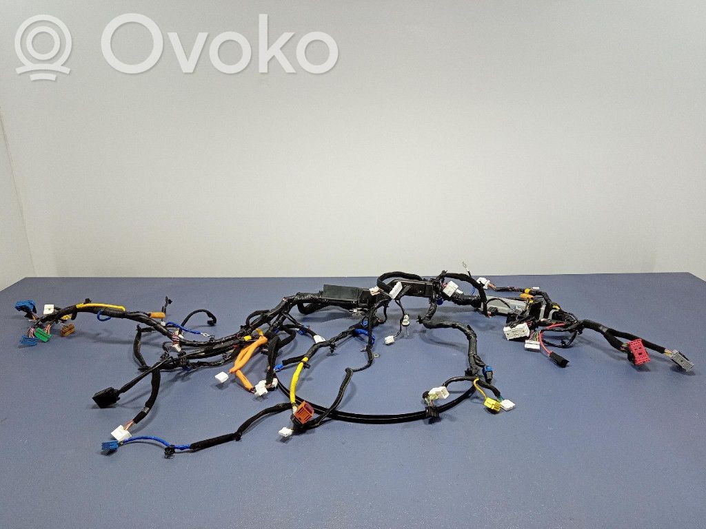 Muu johtosarja   91093J7080,91093J7080