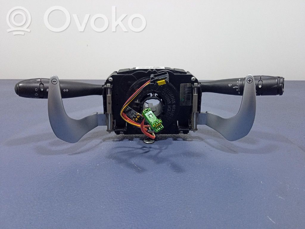 Peugeot 1007 Other switches/knobs/shifts 