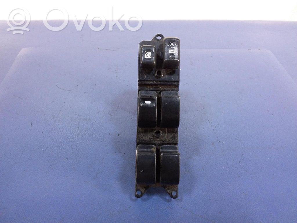 Mitsubishi Lancer VIII Electric window control switch 