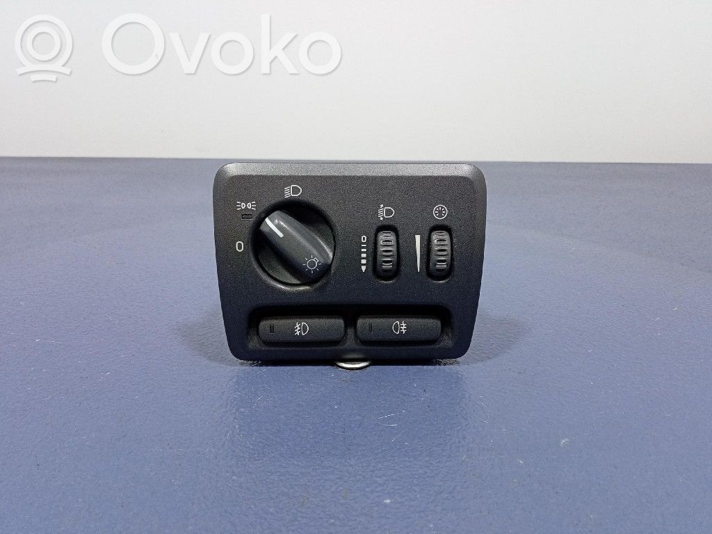 Volvo V70 Light switch 