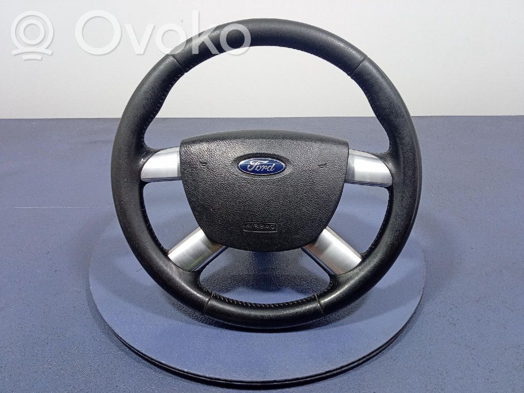 Ohjauspyörä   3M513600B,3M513600B