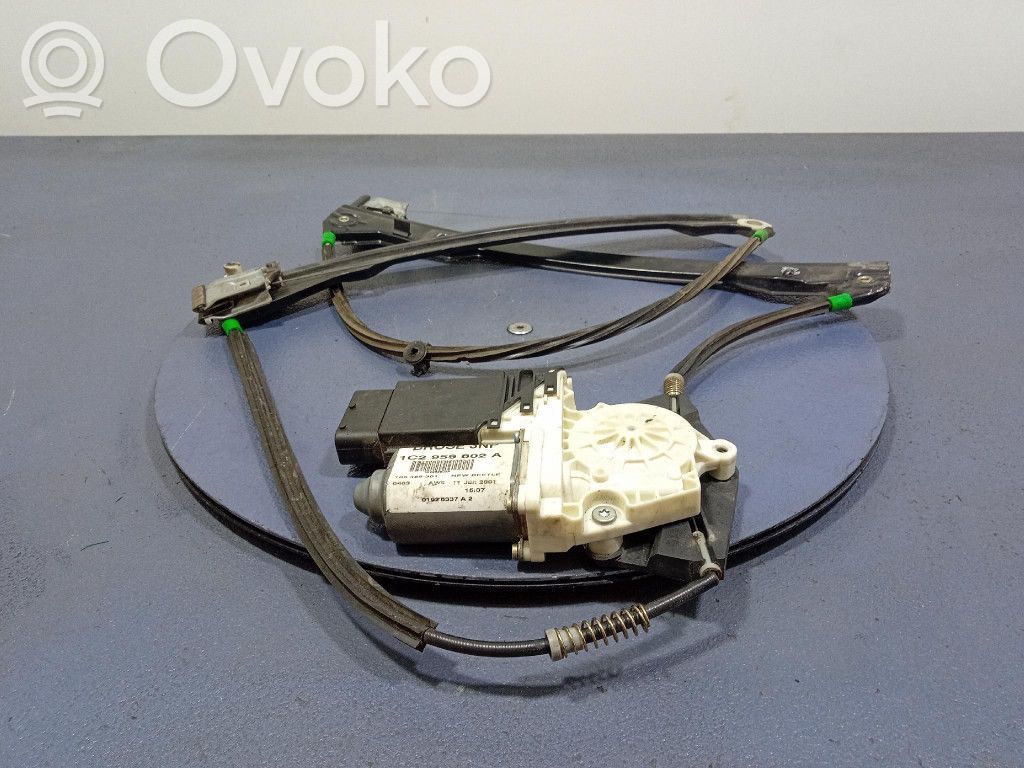 Volkswagen New Beetle Elektryczny podnośnik szyby drzwi przednich 
