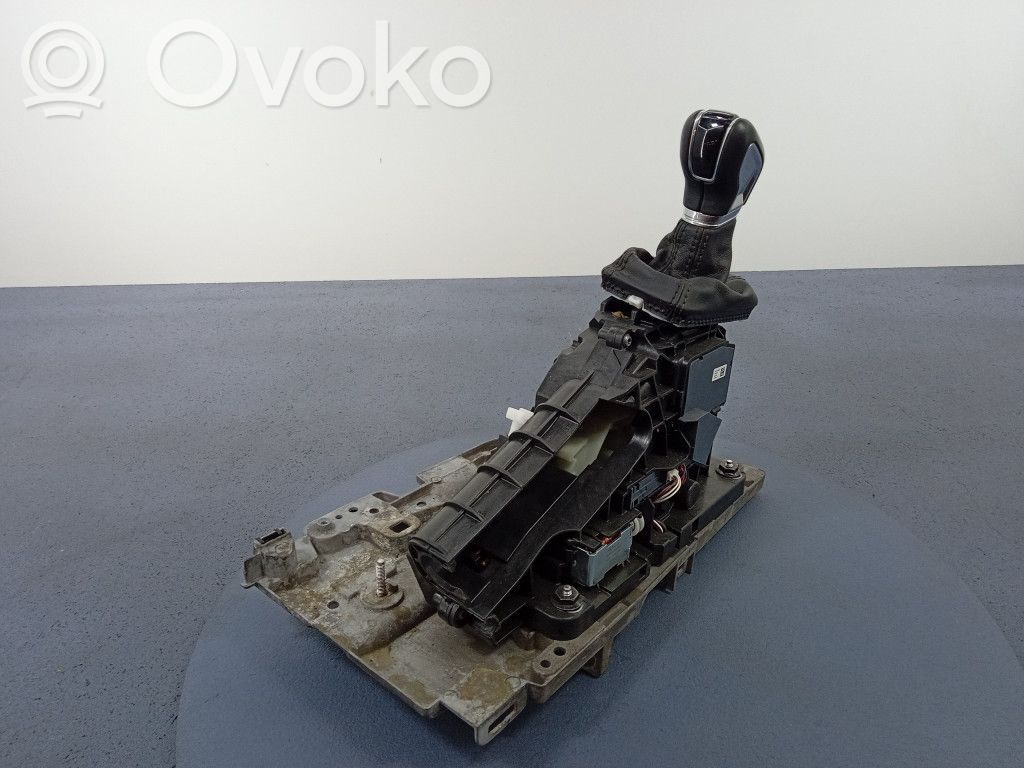 Volvo S90, V90 Palanca de cambios 