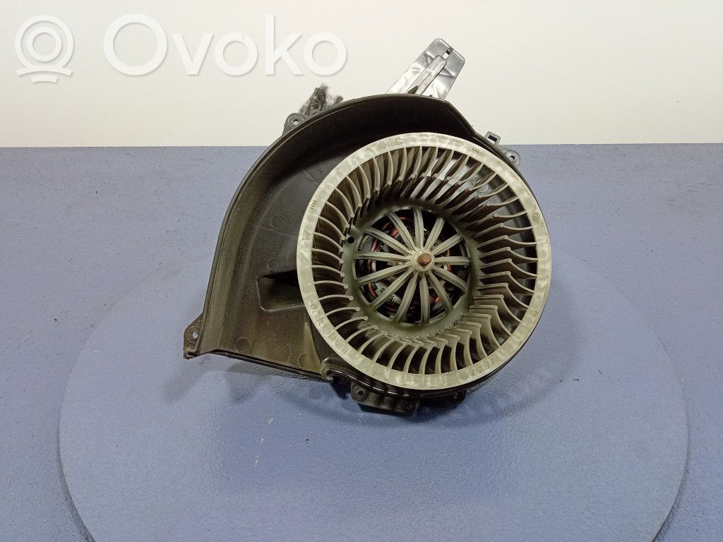 Skoda Fabia Mk3 (NJ) Heizungslüfter 