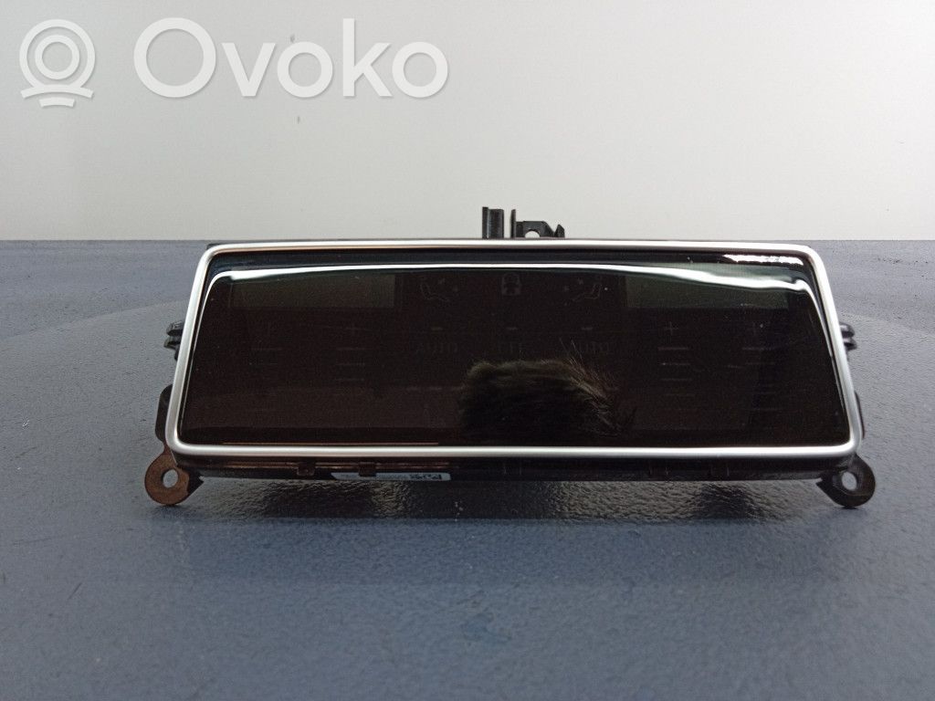 Audi Q7 4M Climate control unit 