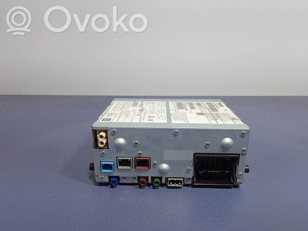 Volvo V40 Radio/CD/DVD/GPS head unit 