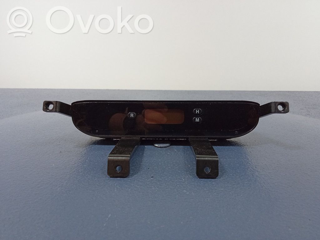 KIA Carens II Radio/CD/DVD/GPS-pääyksikkö 