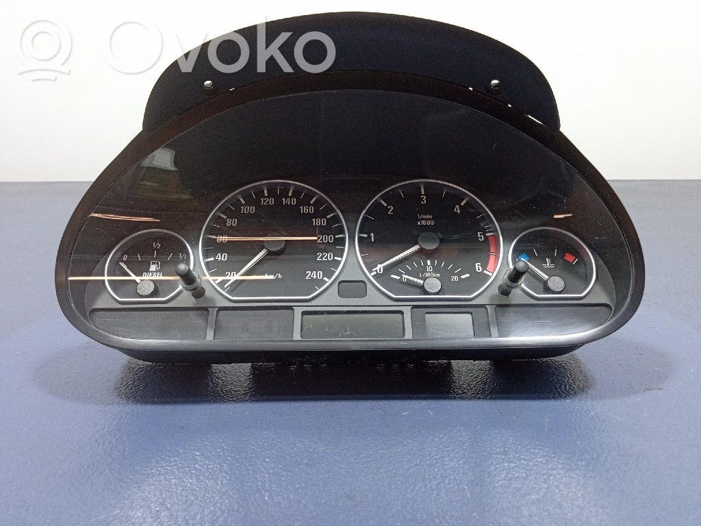 BMW X3 E83 Nopeusmittari (mittaristo) 