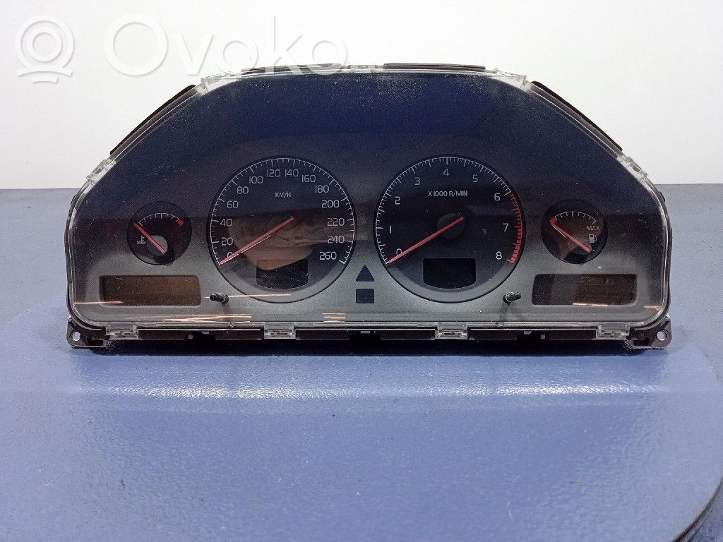 Volvo V70 Velocímetro (tablero de instrumentos) 
