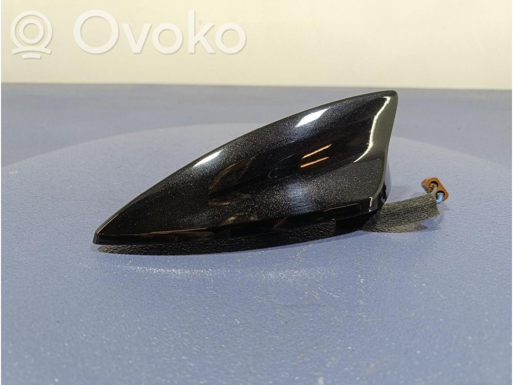 Opel Insignia B Antenne GPS
