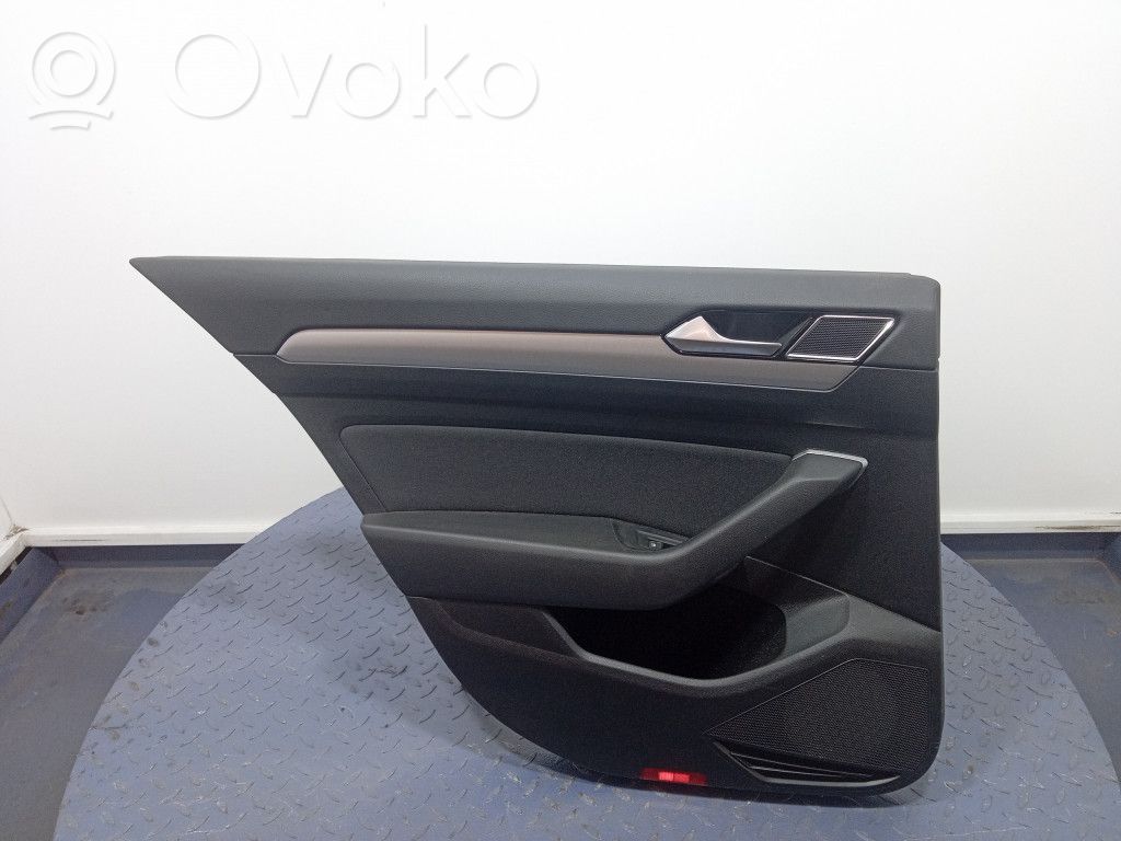 Volkswagen PASSAT B8 Door card panel trim set