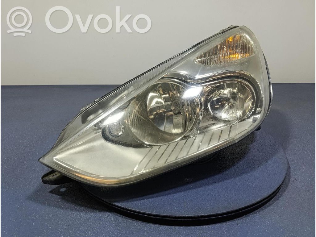 Ford S-MAX Lampa przednia 