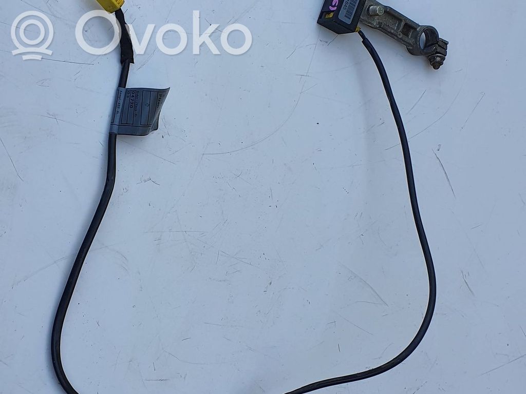 BMW 3 E46 Plusa vads (akumulatora) 
