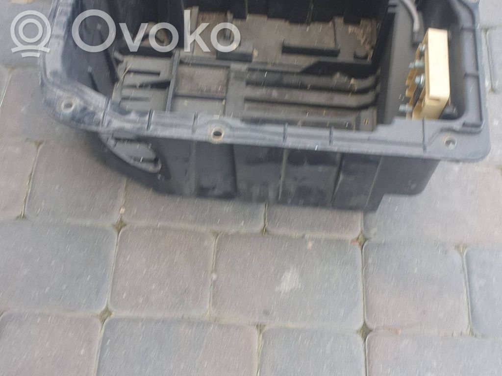 Support boîte de batterie   7016956,748506