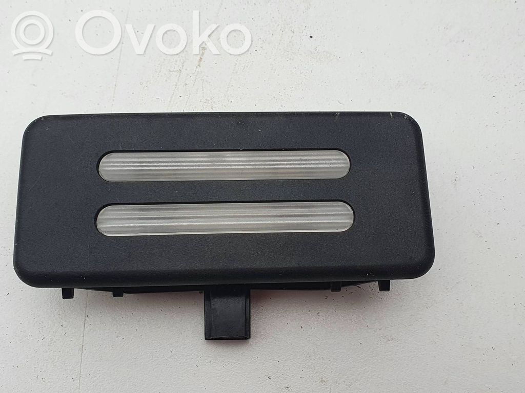 Luz del asiento trasero   6962013