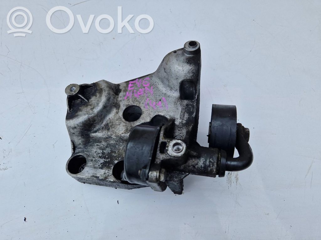 A/C compressor mount bracket   7787319