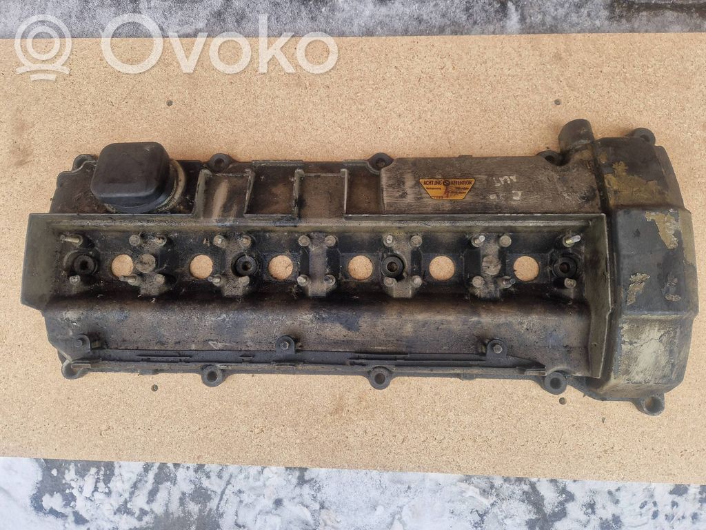 BMW 3 E36 Galvutės dangtelis 