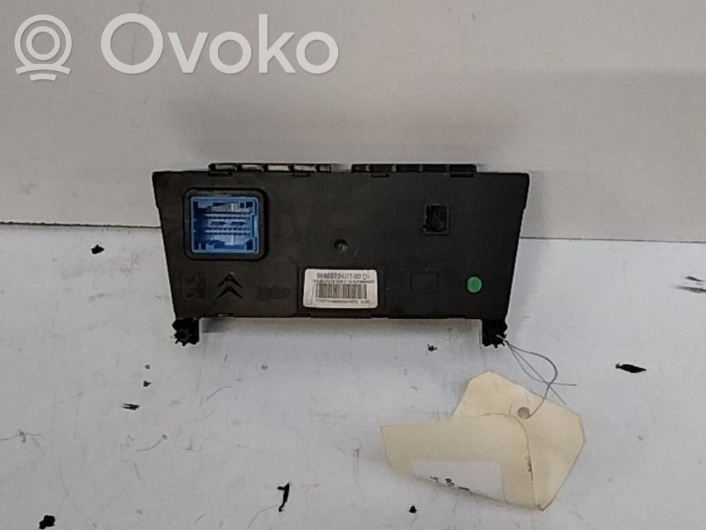 Peugeot 308 Climate control unit 