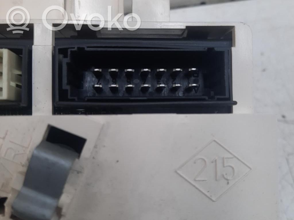 Panel klimatyzacji   7701050718