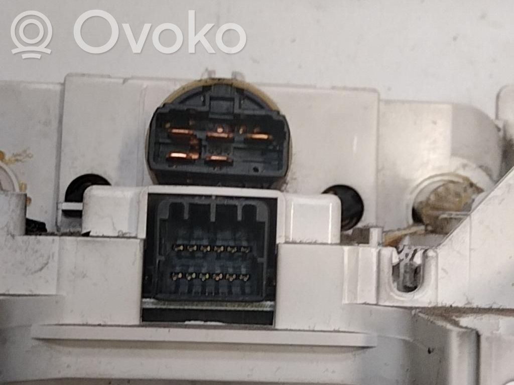 Mazda 323 Climate control unit 