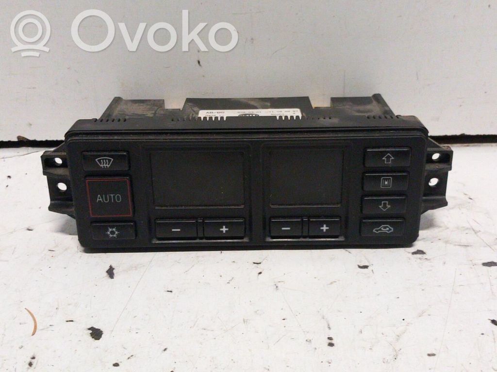 Audi A4 S4 B5 8D Panel klimatyzacji 