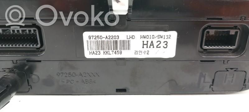 KIA Ceed Climate control unit 