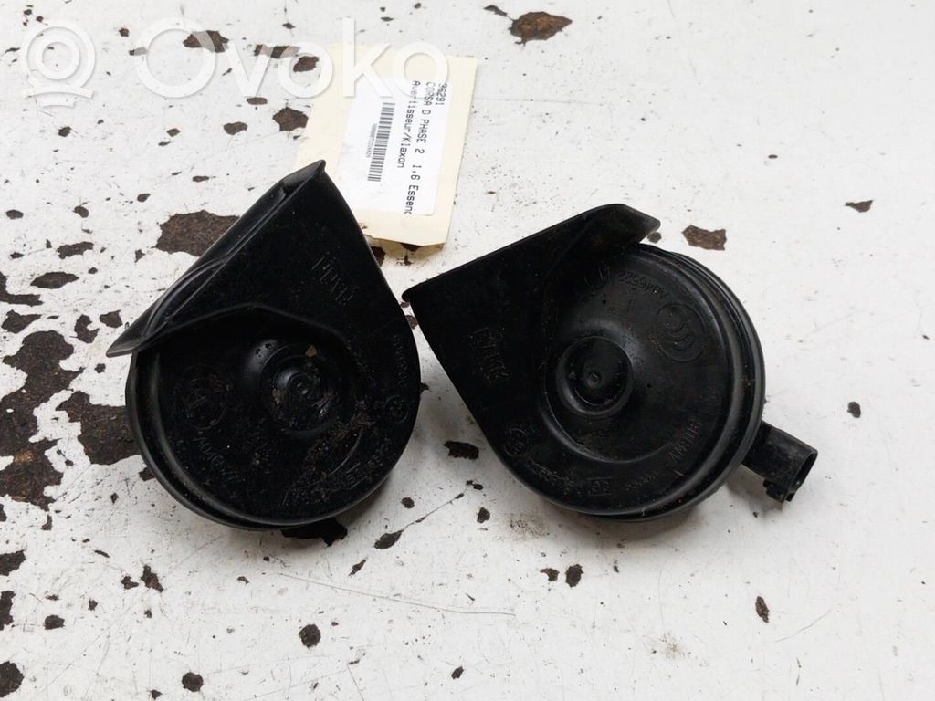 Opel Corsa D Garso signalas 