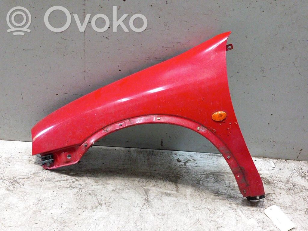 Opel Corsa B Sparnas 