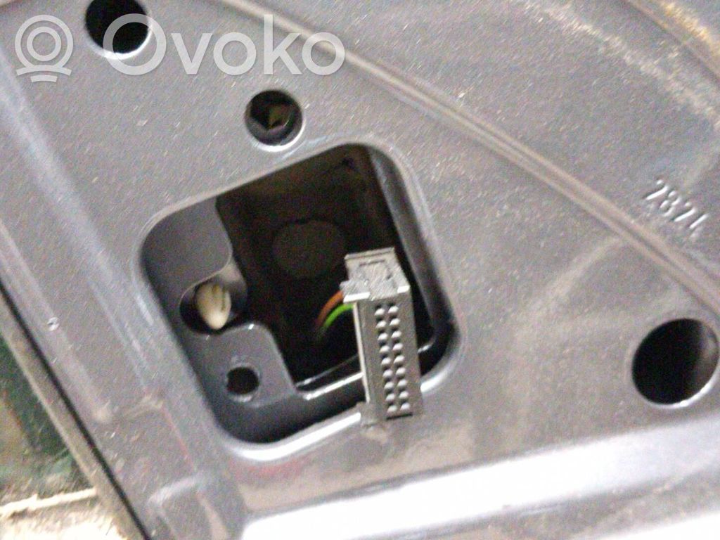 Opel Astra H Priekinės durys 