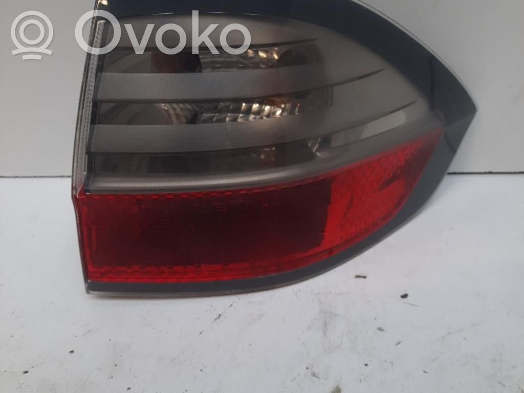Ford S-MAX Rear/tail lights 