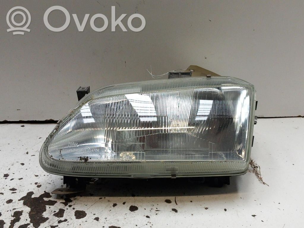 Renault Megane I Scheinwerfer 