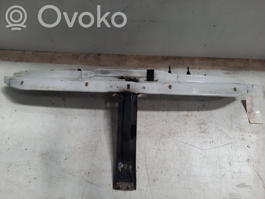 Renault Master II Viršutinė dalis radiatorių panelės (televizoriaus) 