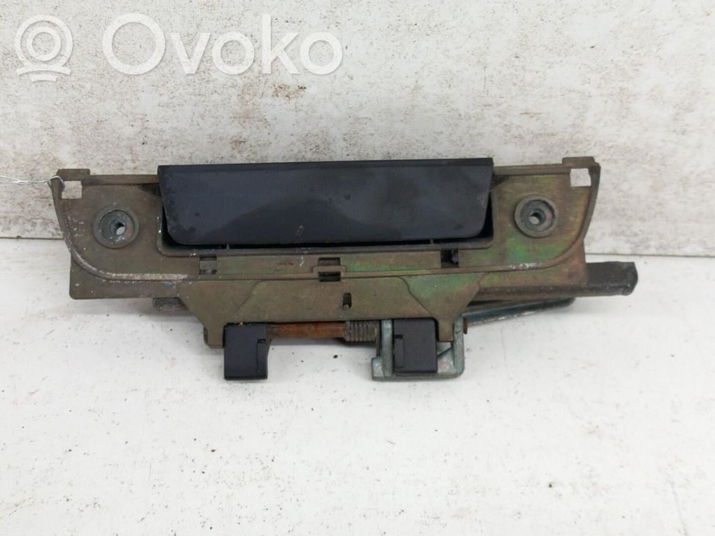 BMW 3 E36 Manecilla externa puerta trasera 