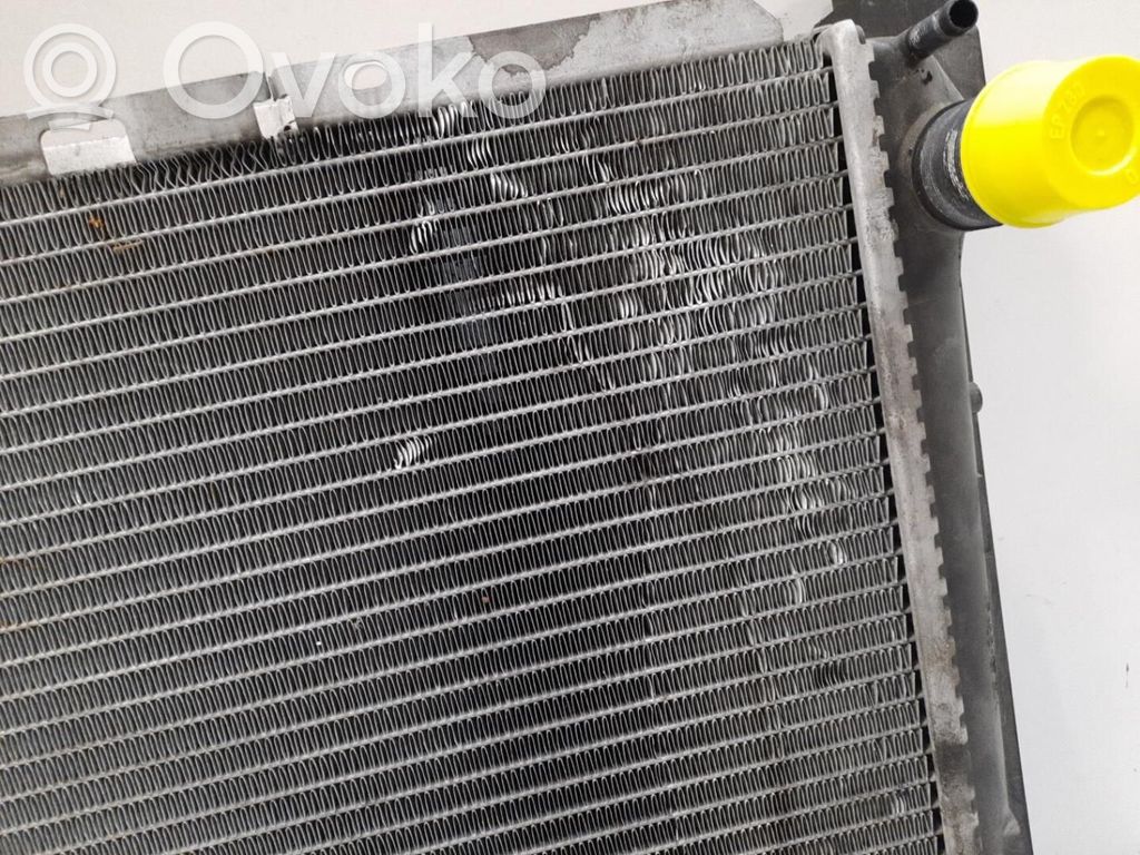 Nissan Note (E11) Coolant radiator 