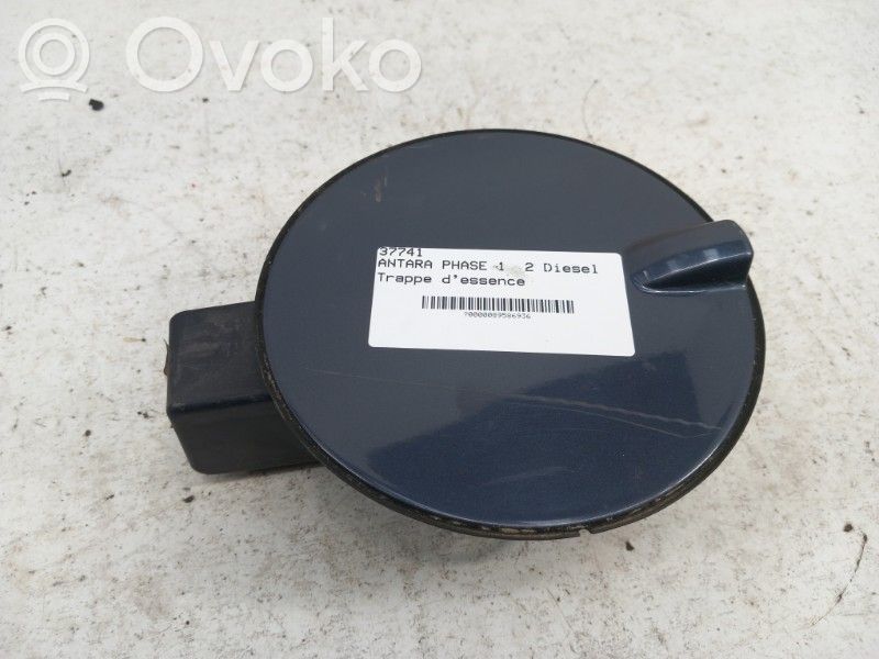 Opel Antara Polttoainesäiliön korkki 