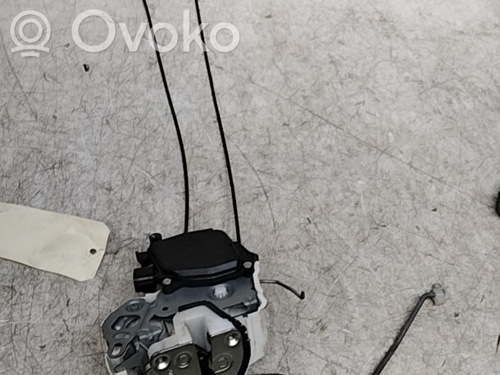 Peugeot iOn Front door lock 