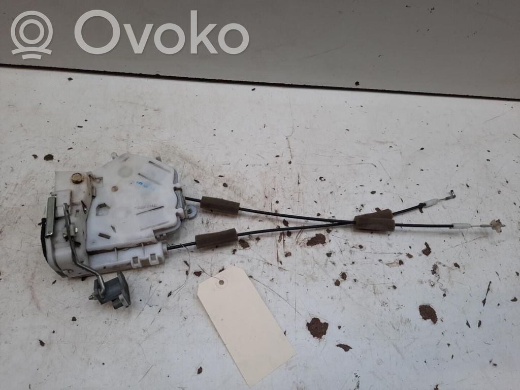 Honda FR-V Rear door lock 
