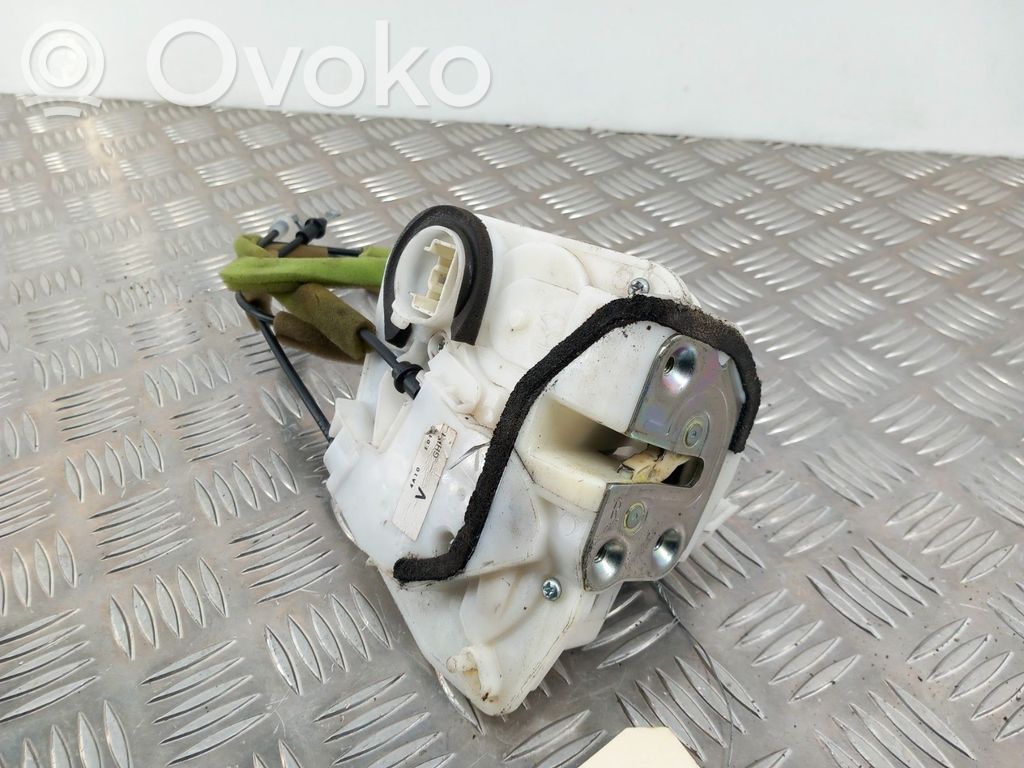 Mazda 6 Takaoven lukko 