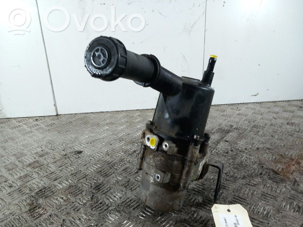Citroen C4 I Ohjaustehostimen pumppu 
