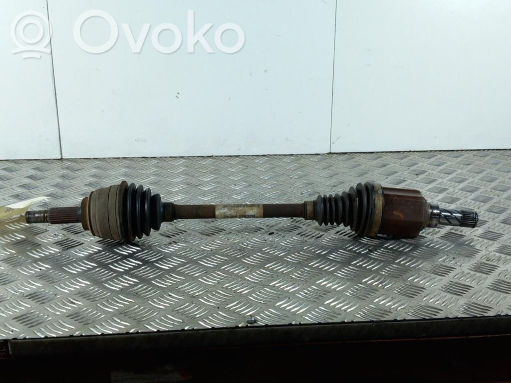Dacia Sandero Priekšējā pusass 