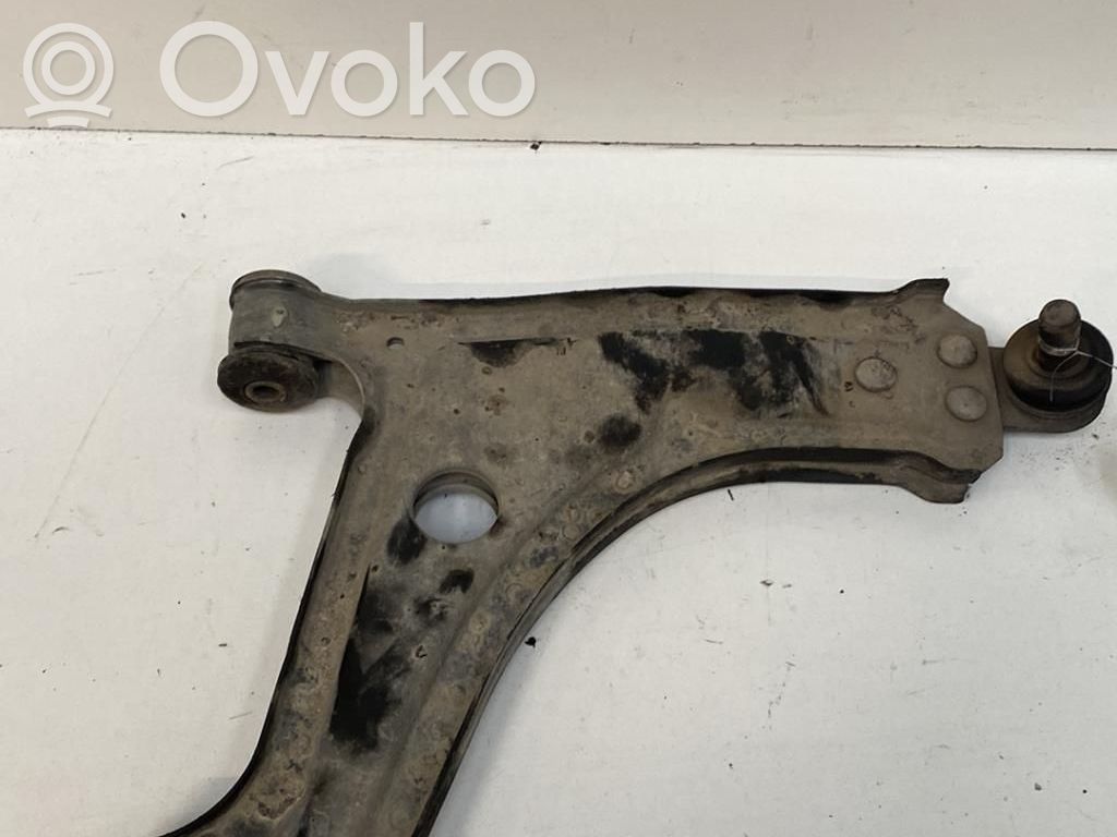 Chevrolet Lacetti Front control arm 