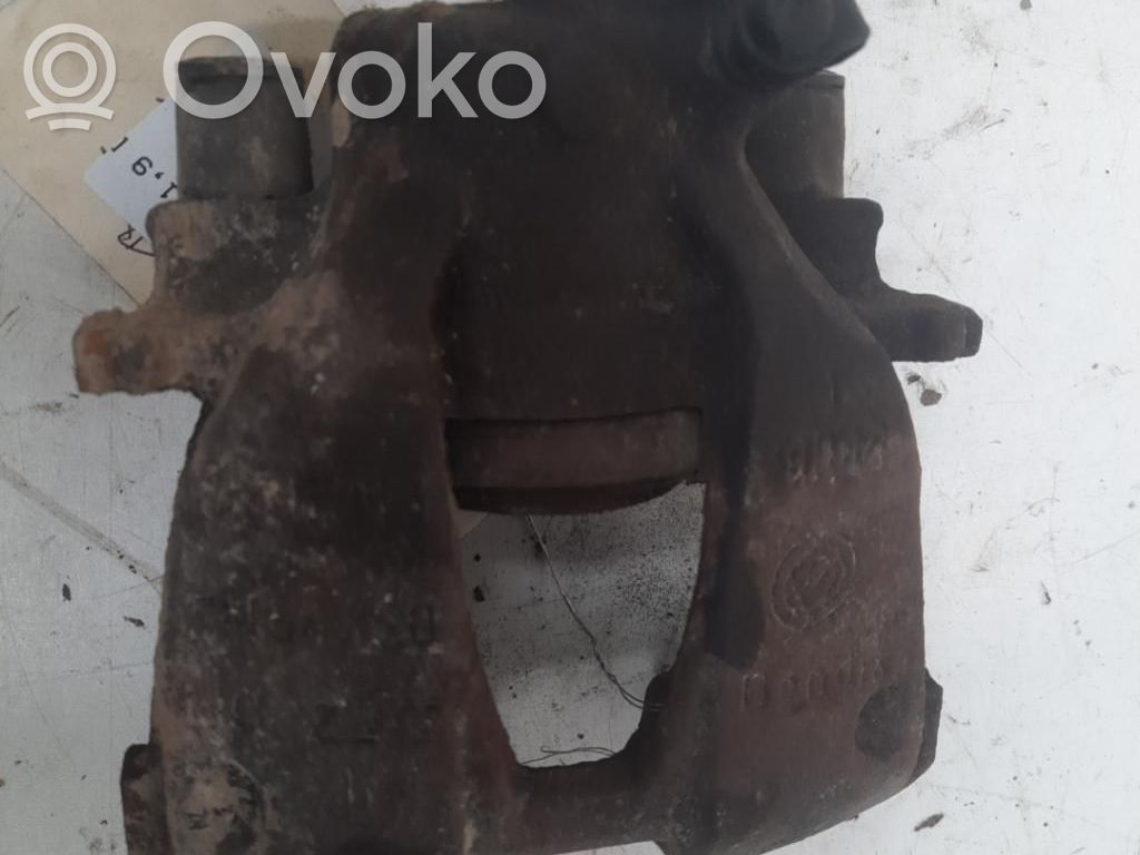 Fiat Punto (188) Etujarrusatula 
