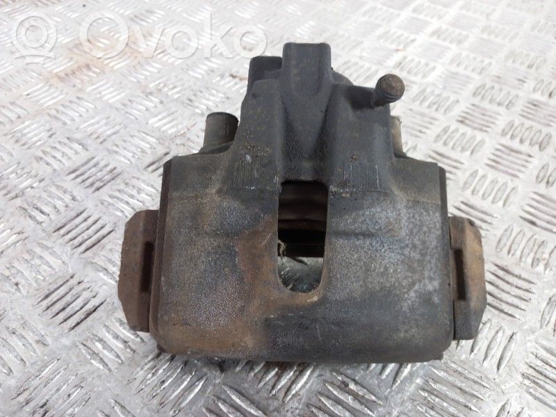 Ford Cougar Etujarrusatula 
