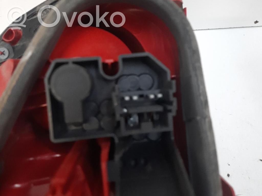 Renault Vel Satis Takaluukun takavalot 