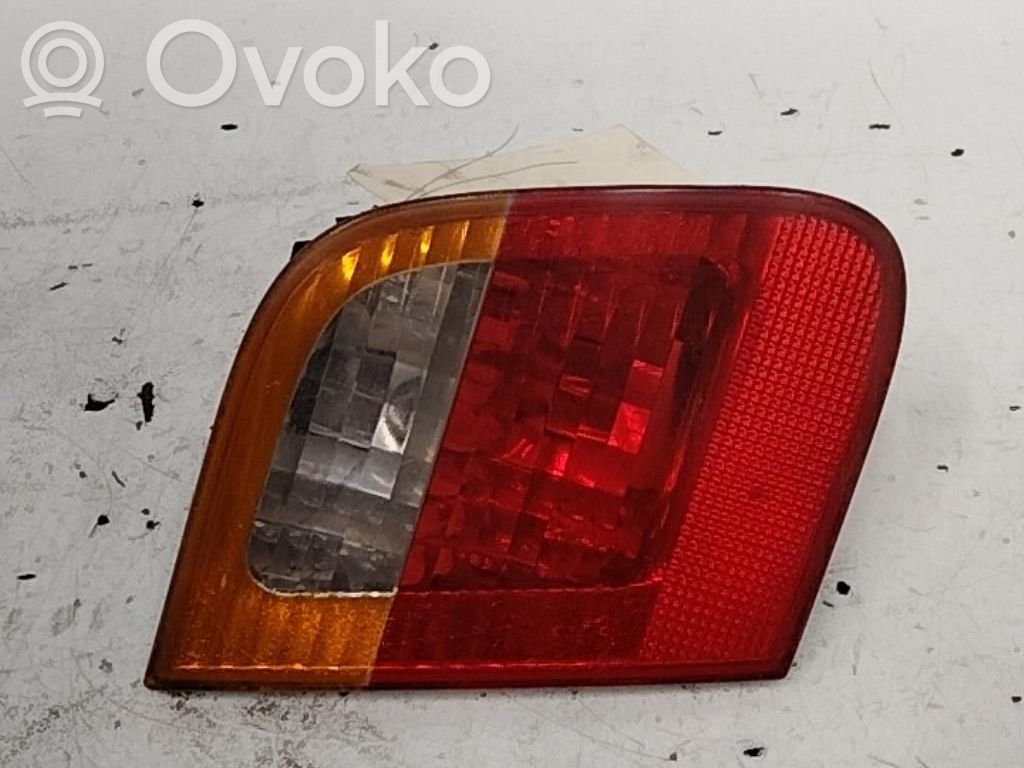 BMW 3 E46 Tailgate rear/tail lights 