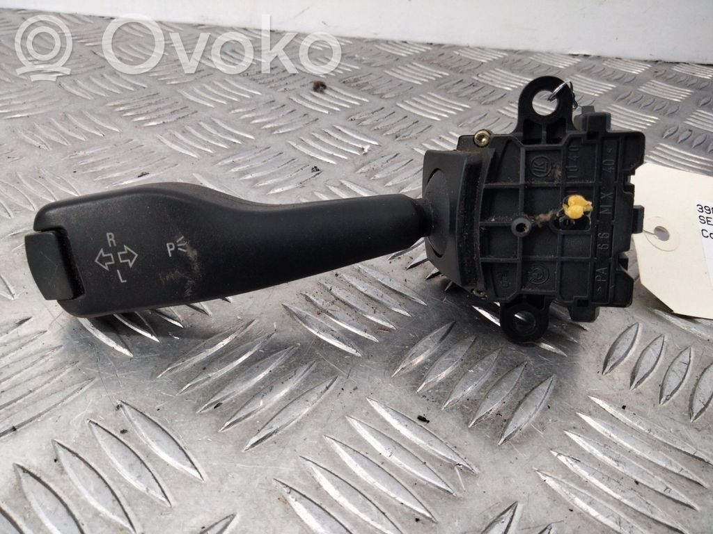Suuntavilkun vipu   61318363668