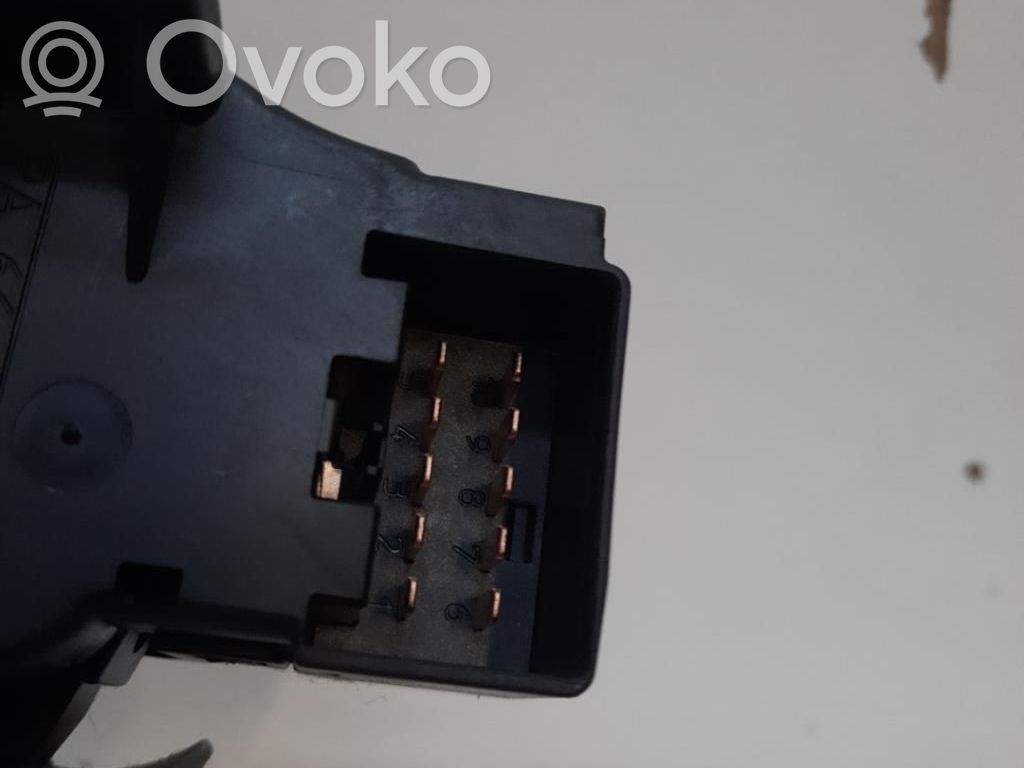 Ford Focus Wiper control stalk 