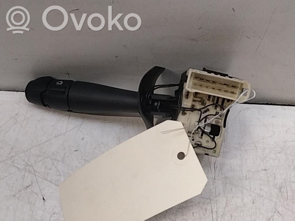 Renault Clio II Manetka / Przełącznik wycieraczek 