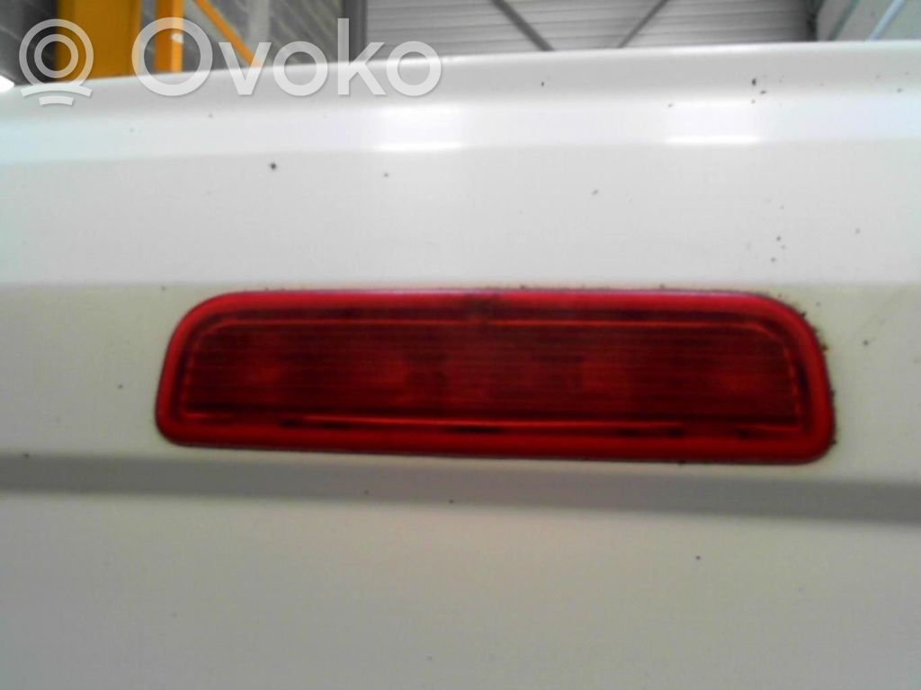 Peugeot Bipper Third/center stoplight 